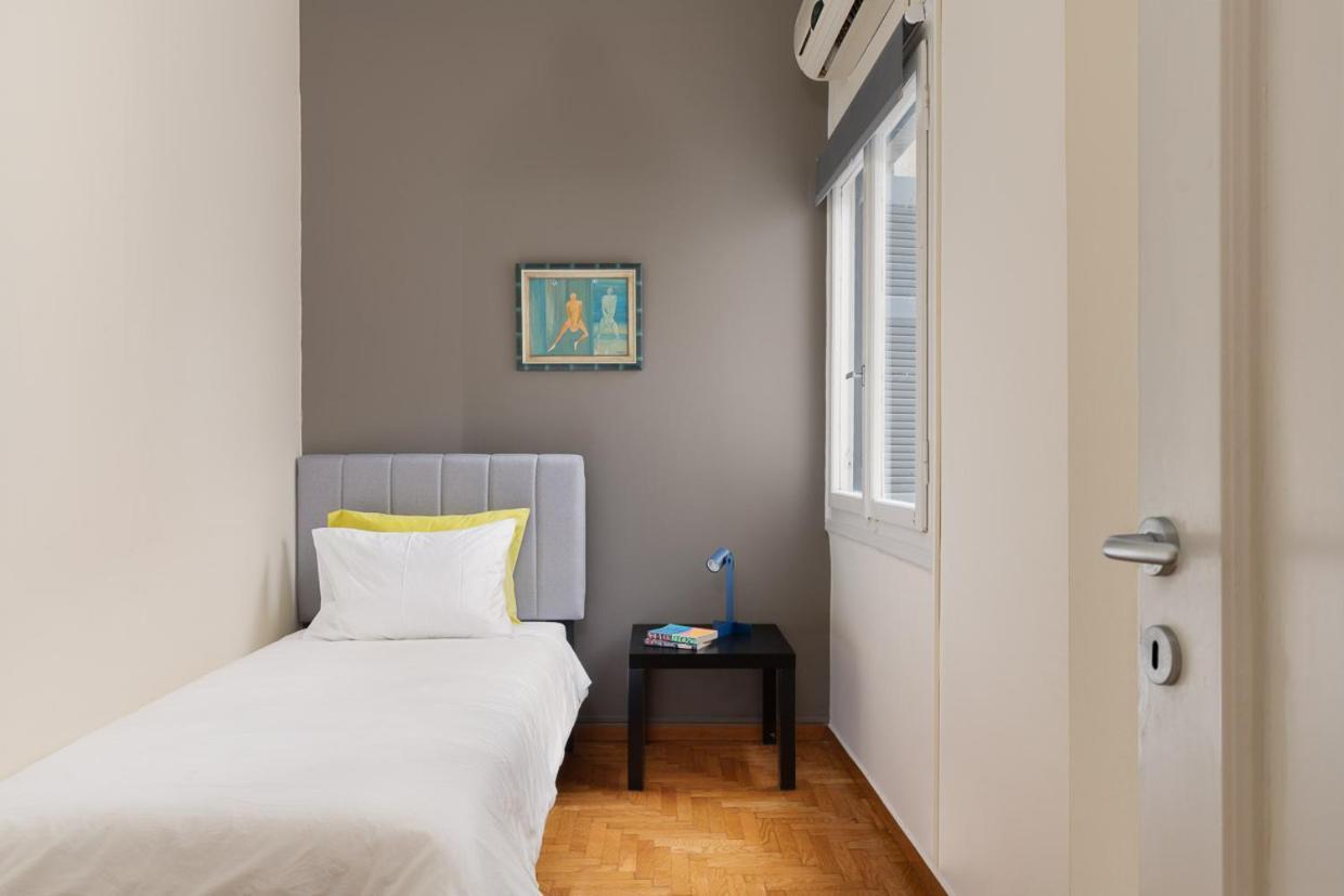 Athenian Apartment In Kolonaki Exterior photo